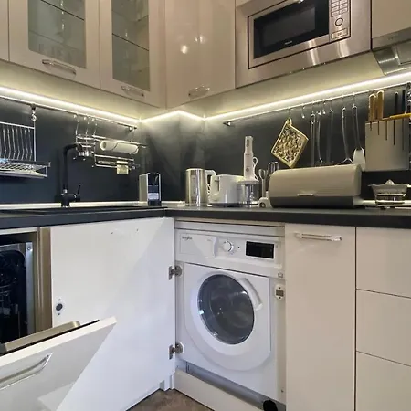 Bratanov Vip Zone Maisonettes 606 & 609 דירה *