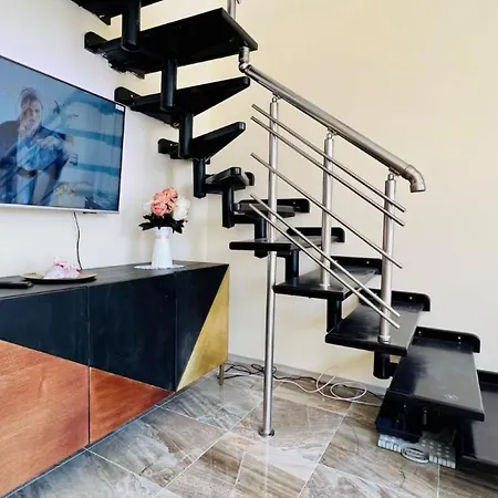 Bratanov Vip Zone Maisonettes 606 & 609 Apartment *