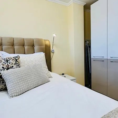 Апартаменты Bratanov Vip Zone Maisonettes 606 & 609