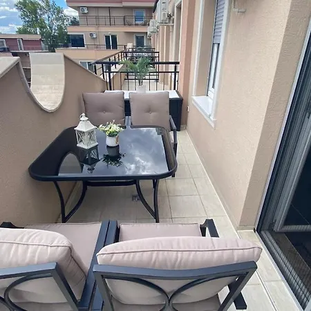 Bratanov Vip Zone Maisonettes 606 & 609 Apartment *