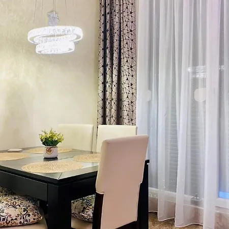 Bratanov Vip Zone Maisonettes 606 & 609 Apartment *