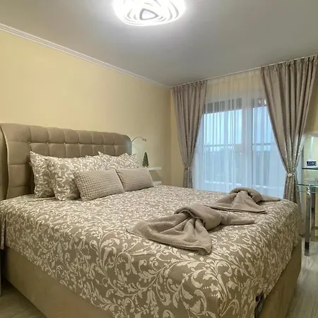 Bratanov Vip Zone Maisonettes 606 & 609 Apartment *