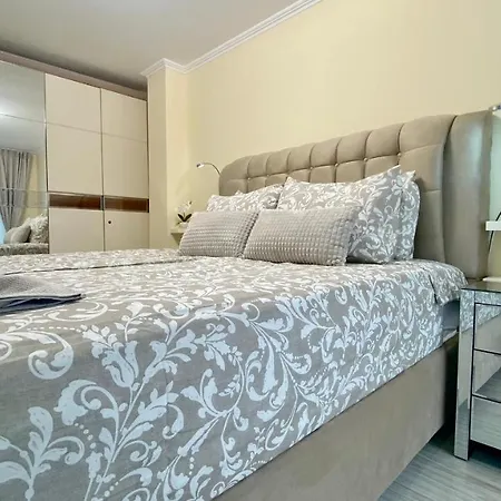 Apartment Bratanov Vip Zone Maisonettes 606 & 609 *