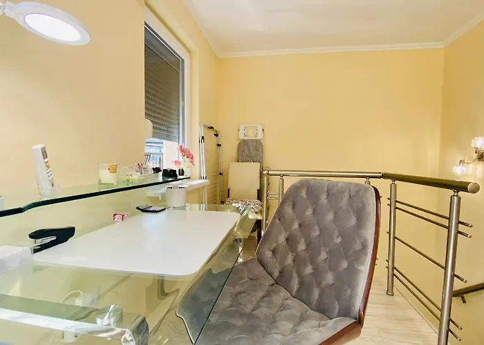 Bratanov Vip Zone Maisonettes 606 & 609