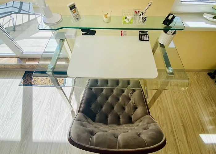 Bratanov Vip Zone Maisonettes 606 & 609 *