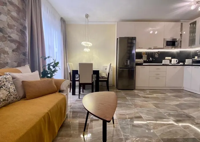 Bratanov Vip Zone Maisonettes 606 & 609 *