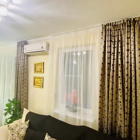 Апартаменти Bratanov Vip Zone Maisonettes 606 & 609