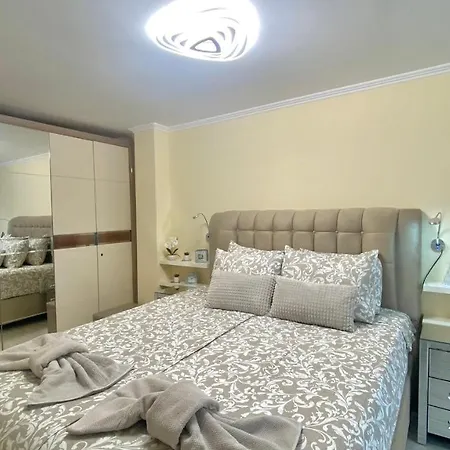 Bratanov Vip Zone Maisonettes 606 & 609 Апартаменти