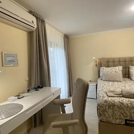 Bratanov Vip Zone Maisonettes 606 & 609 Апартаменти *