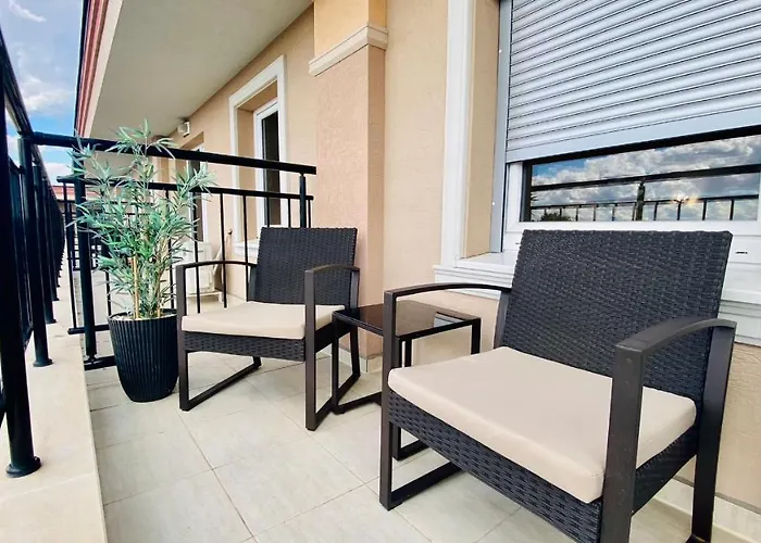 Bratanov Vip Zone Maisonettes 606 & 609 * Slantschew brjag